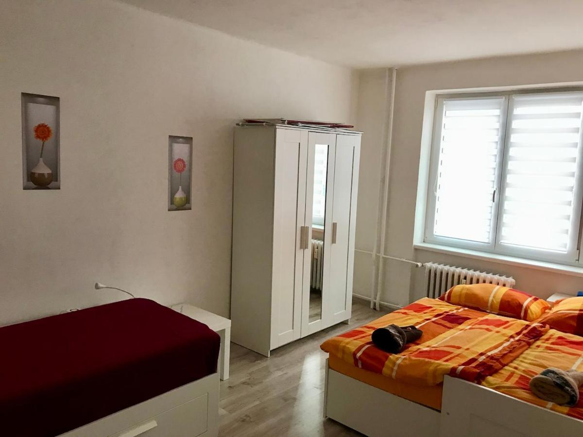 Byt V Blizkosti Centra Klasterec nad Ohri Exterior photo